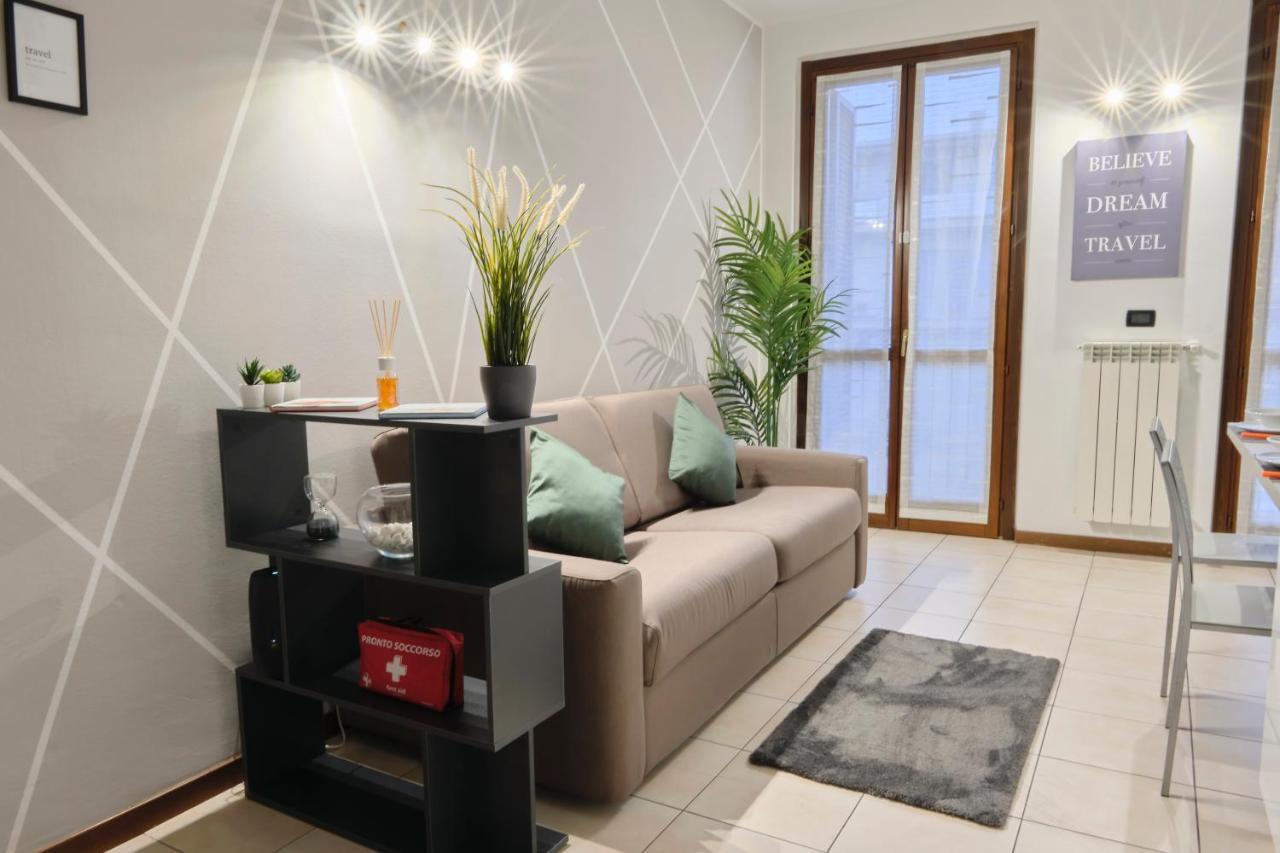Apartament Seveso-Stazione Design, Wifi & Garage Privato Zewnętrze zdjęcie